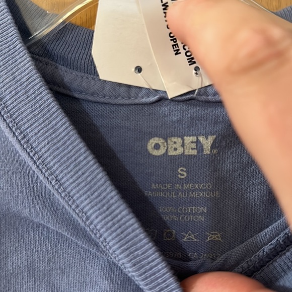 Obey Women’s Cupid Bow Arrow Watch Out Tee T-Shirt New Blue Size Small - Picture 5 of 7